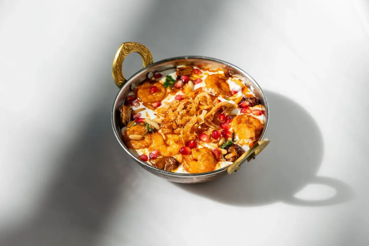Fattéh, served in a copper dish